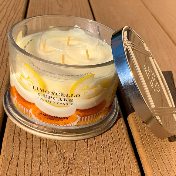 🔥HOST PICK🔥🆕HARRY SLATKIN HOMEWORX LIMONCELLO CUPCAKE 4 WICK 18oz CANDLE NWT! - Picture 5 of 5